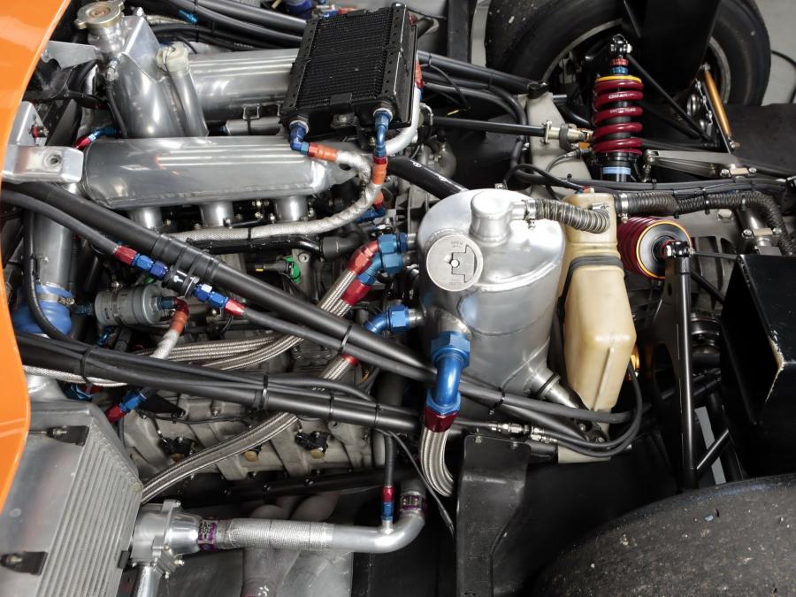  Porsche 962C 1984 года  (фото 6 из 30)